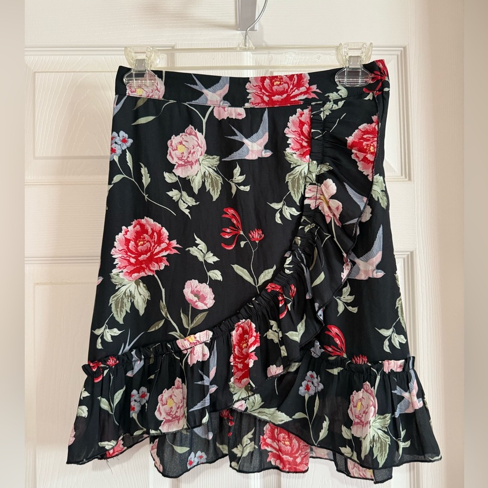 H&M Floral Asymmetrical Black Skirt (Size US 4)